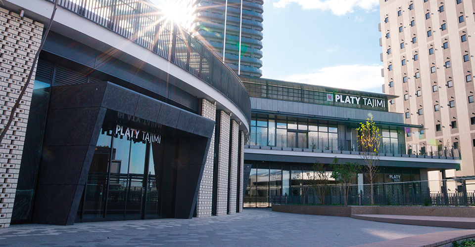 プラティ多治見の外観写真