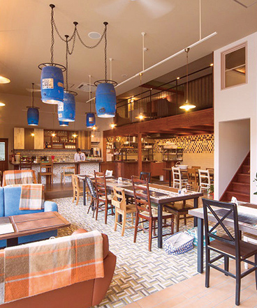 スワンタイルカフェ 内観写真